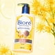 thumbnail image 4 of Limpiador refrescante Bioré witch hazel para piel con granos y espinillas 200 ml, 4 of 4