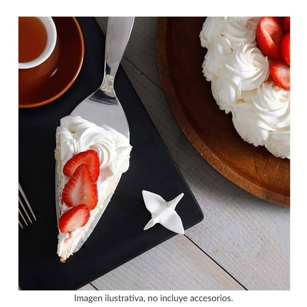 Pastel de fresa por pza