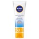 thumbnail image 2 of Protector solar facial NIVEA Sun fps 50 control de brillo tono medio 50 ml, 2 of 4