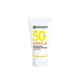 thumbnail image 1 of Protector solar facial Garnier Skin Active antioleosidad toque seco crema tono medio fps 50+ con vit c 40 ml, 1 of 4