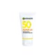 thumbnail image 1 of Protector Solar Facial Garnier Skin Active Antioleosidad Toque Seco Crema Sin Color FPS 50+ con Vit C 40 ml, 1 of 4